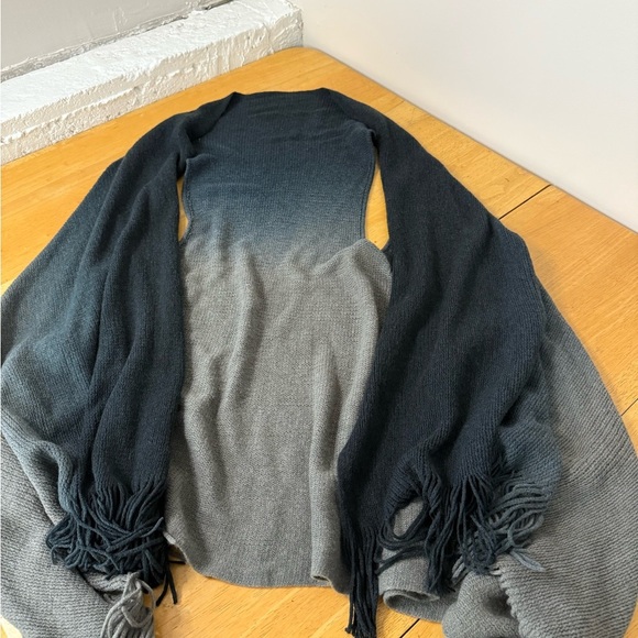 A&O International Women’s Gray/black Cardigan Large - Picture 4 of 8